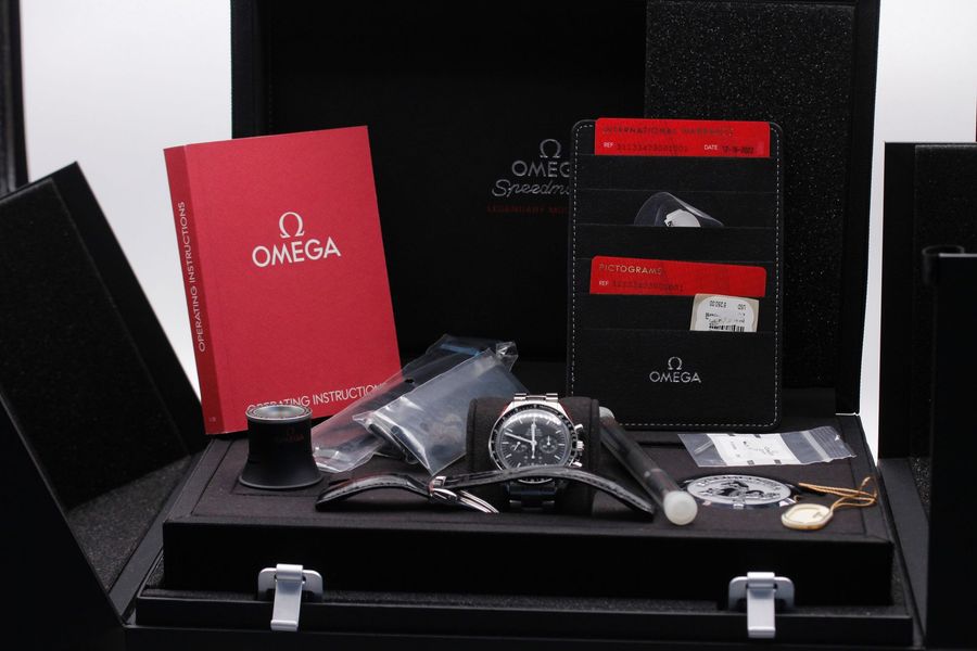 Omega Speedmaster Moonwatch 311.33.42.30.01.001
